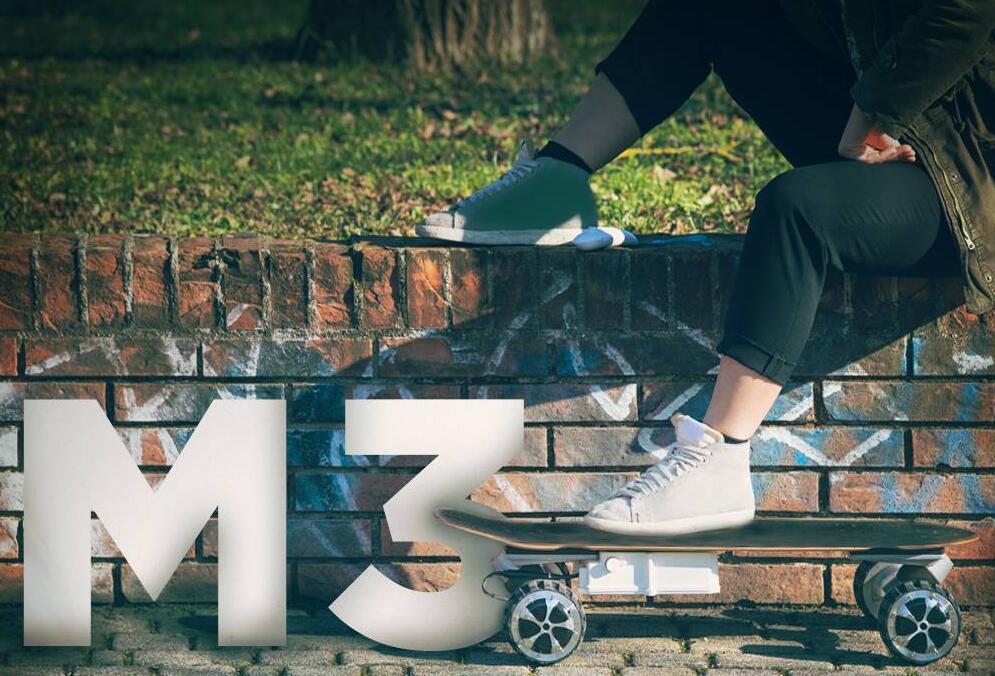 As a result, people, regardless of gender and age are eager to know more details about this revelatory product—Airwheel M3 wireless remote control skateboard.